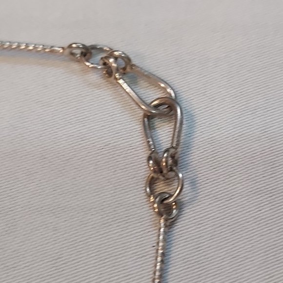 Unusual Sterling link-clasp & round oval bracelet w marcasite red stone charm - Picture 4 of 7